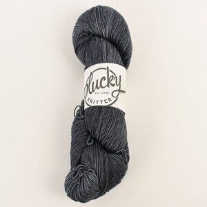 PLUCKY KNITTER Solo Fingering Yarn 475 Yard SW Merino Mulberry Silk Carbon Fiber
